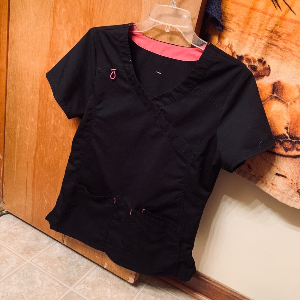 black and pink scrub top